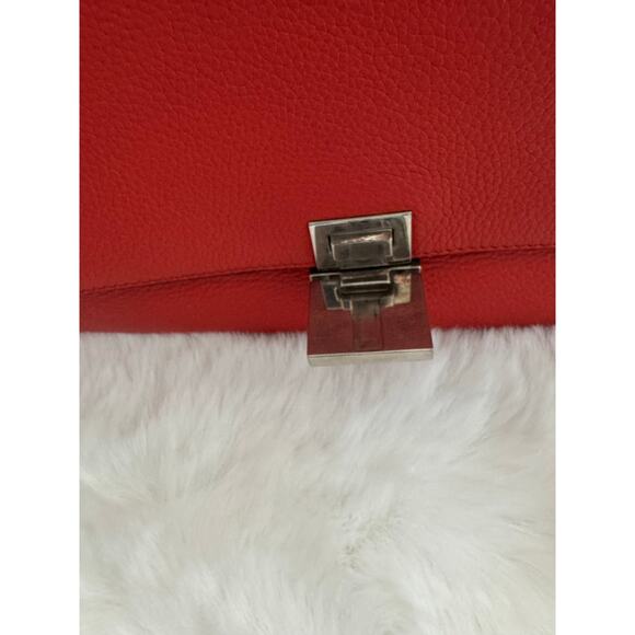 Celine T Trapèze leather handbag - Picture 4 of 7